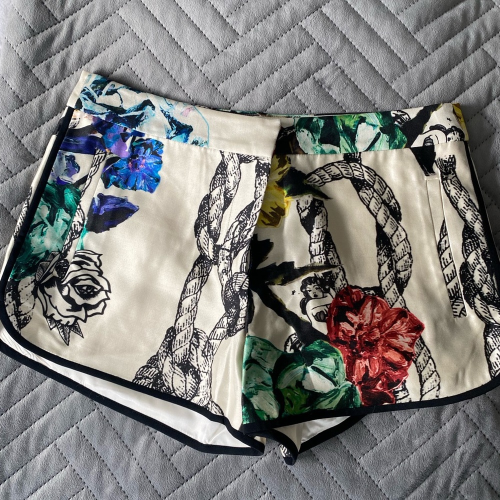 Tibi fancy, lined shorts